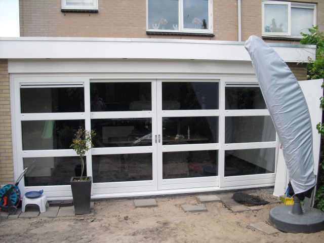 Aanbouw 1